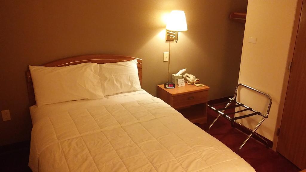 Econo Lodge Maquoketa Екстер'єр фото