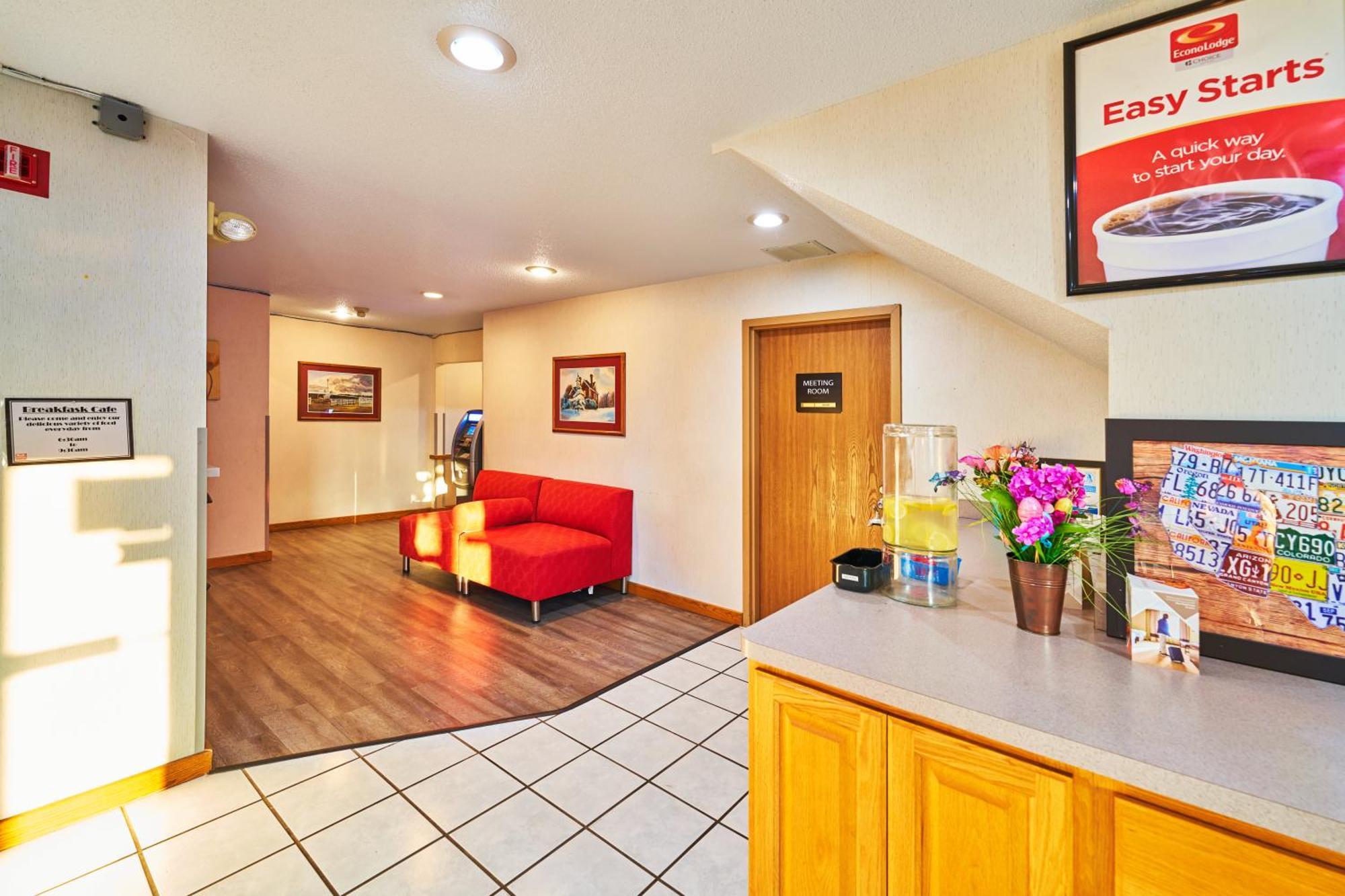 Econo Lodge Maquoketa Екстер'єр фото