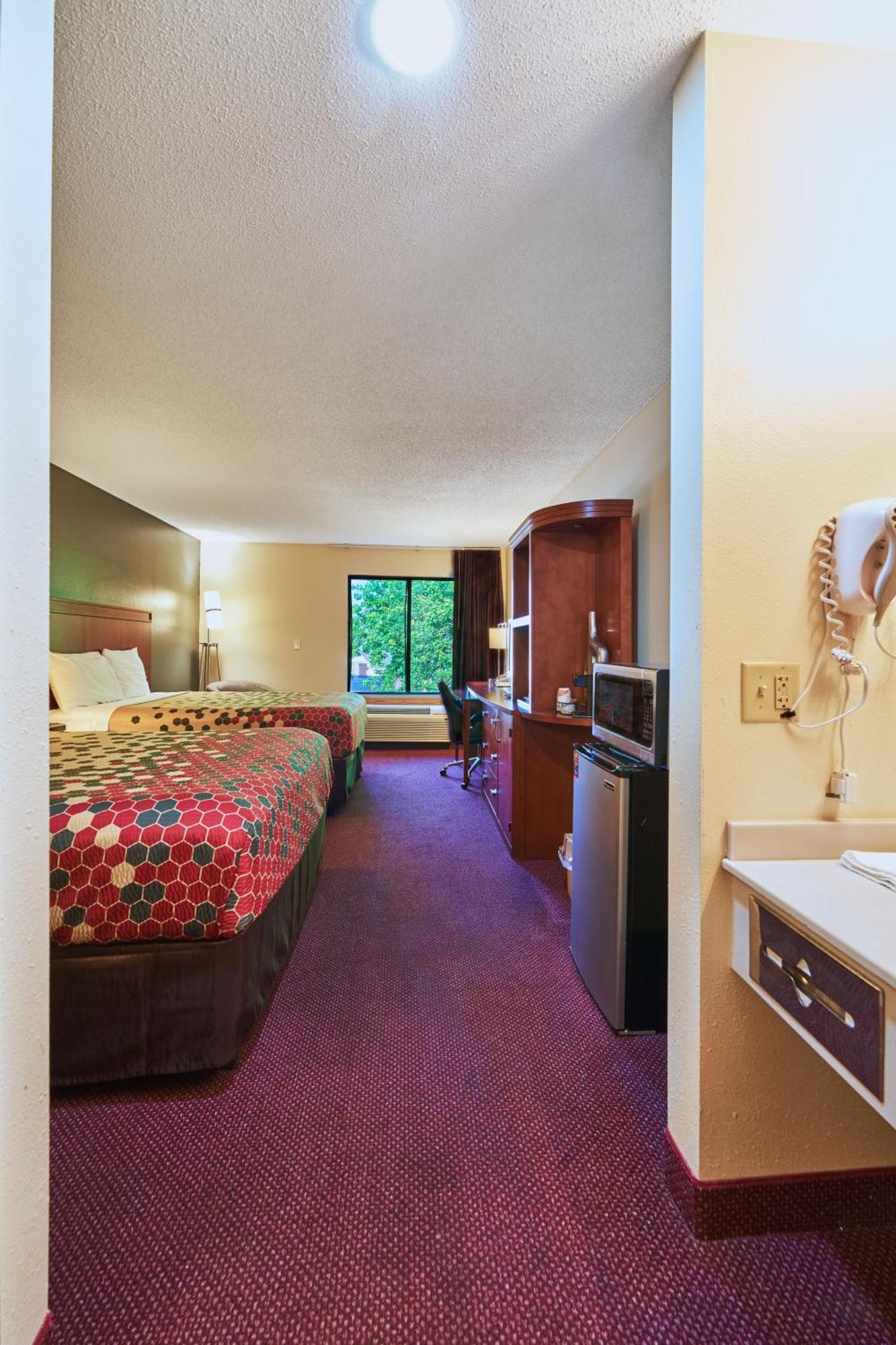 Econo Lodge Maquoketa Екстер'єр фото